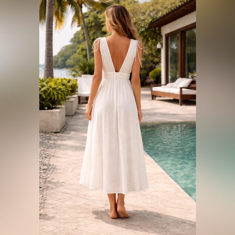 Gianni Bini White Flowy Beach Cover Up / Maxi Dress - Picture 2 of 10